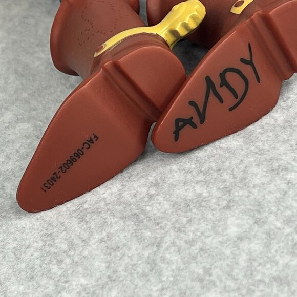 Disney Pixar Toy Story Sheriff Woody Pull String Talking Action Figure hat UKCA - Picture 7 of 11